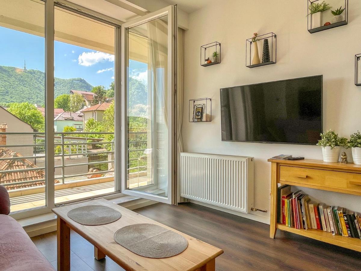 Central Premium Apartment Brasov Luaran gambar