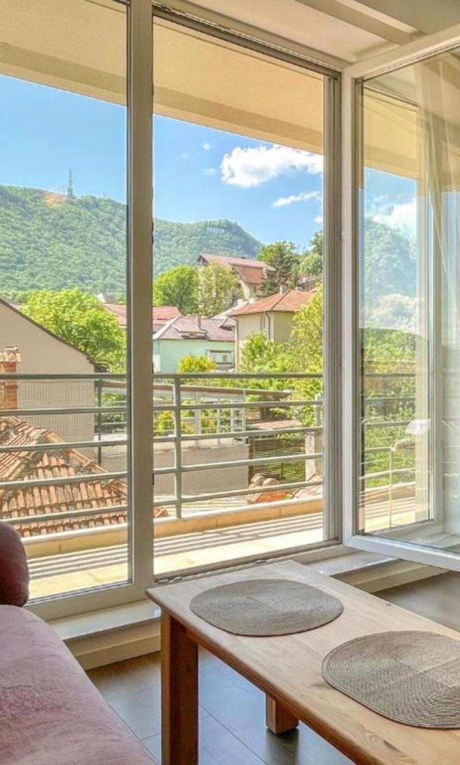 Central Premium Apartment Brasov Luaran gambar