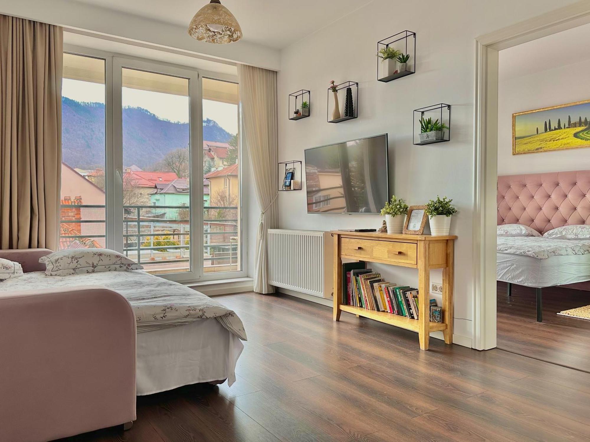 Central Premium Apartment Brasov Luaran gambar