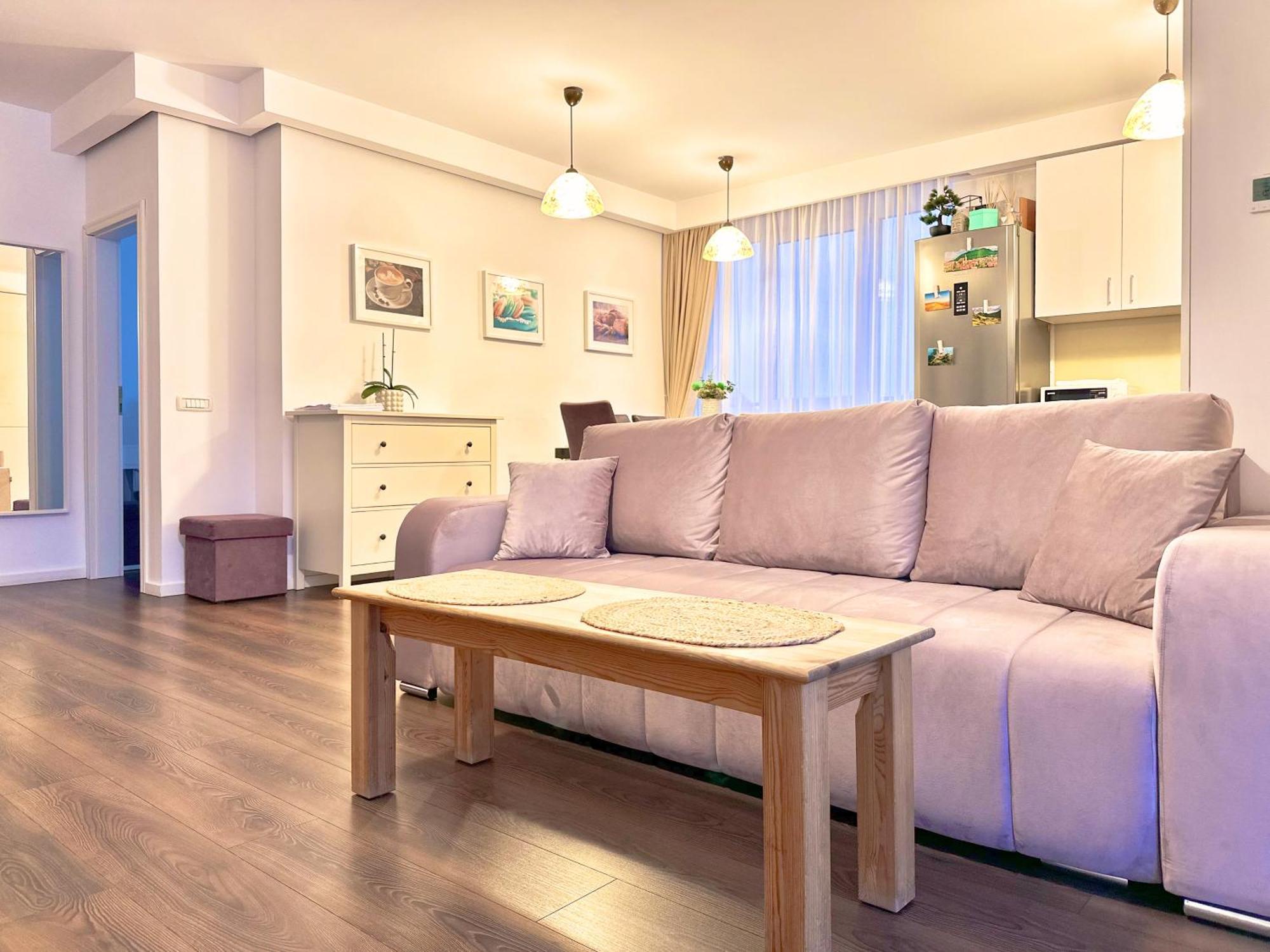 Central Premium Apartment Brasov Luaran gambar