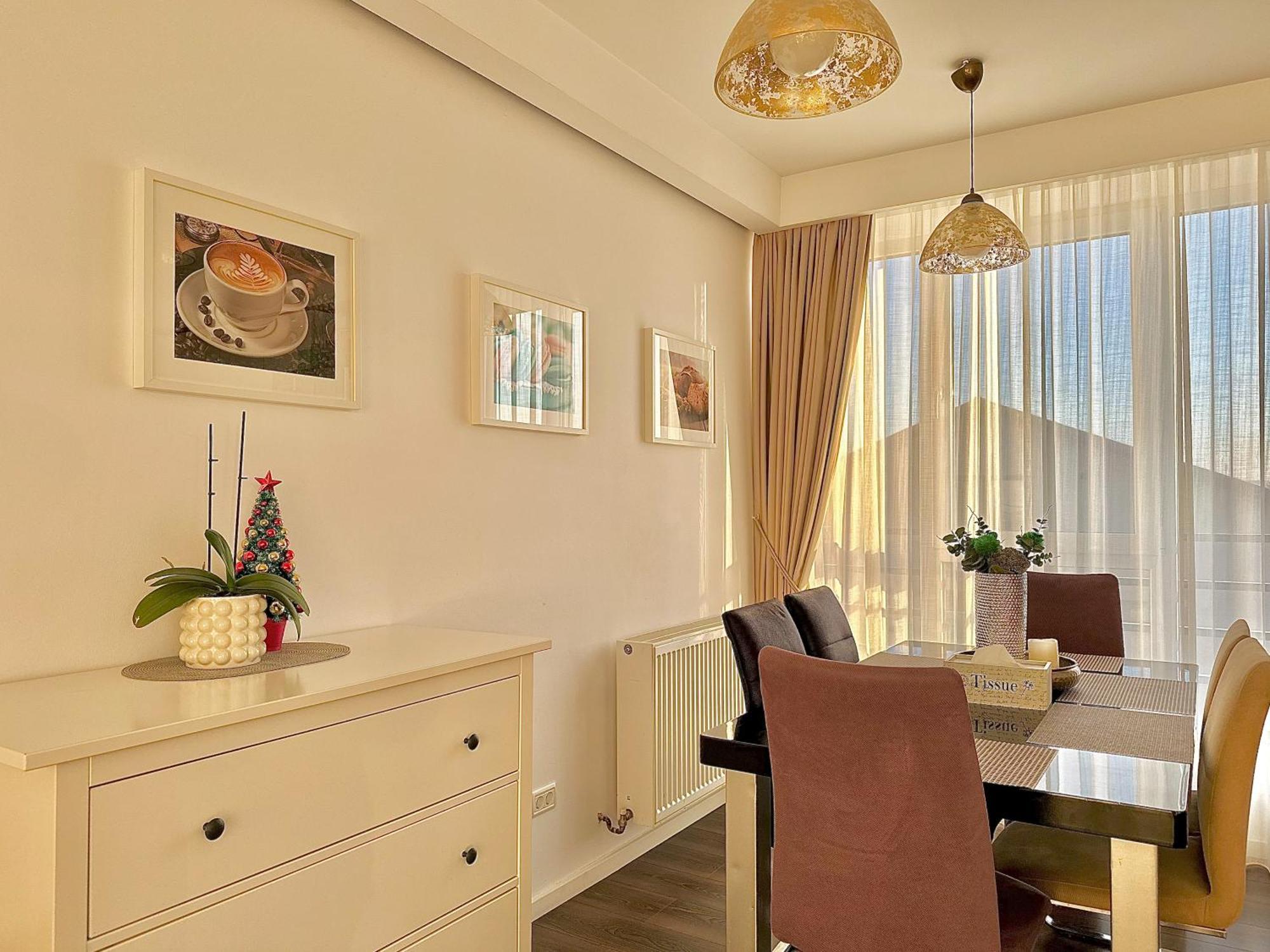 Central Premium Apartment Brasov Luaran gambar